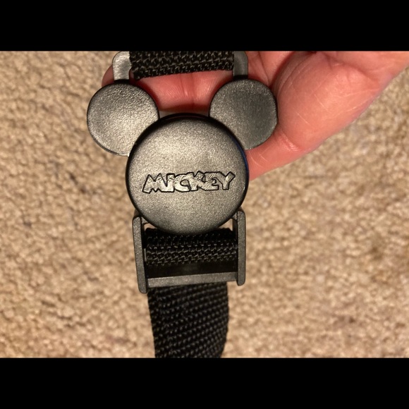 Magic Kingdom Walt Disney World fanny pack - Picture 4 of 7